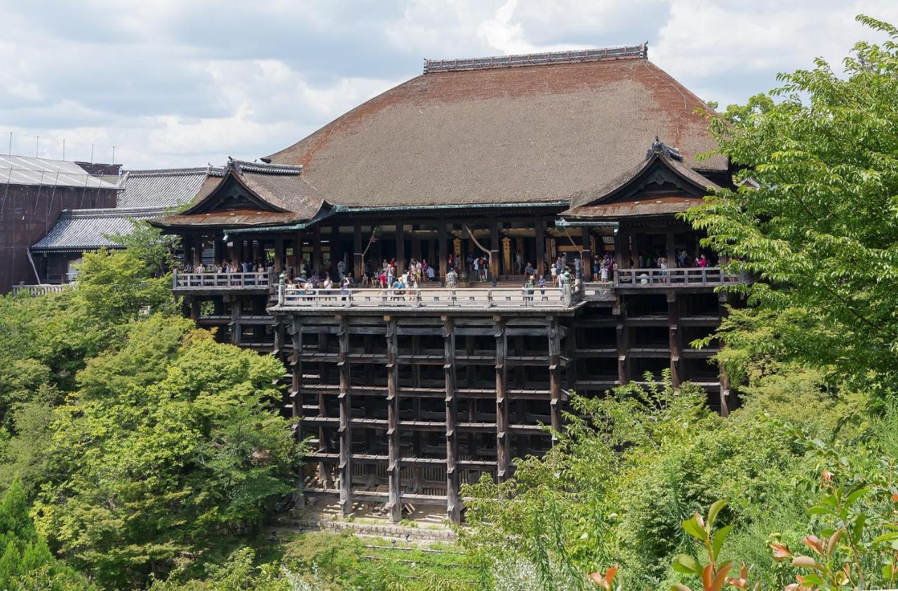 Bright Hotel Kiyomizu Киото Экстерьер фото